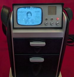 Fully Functional Star Trek TOS Tricorder from The Wand Company
