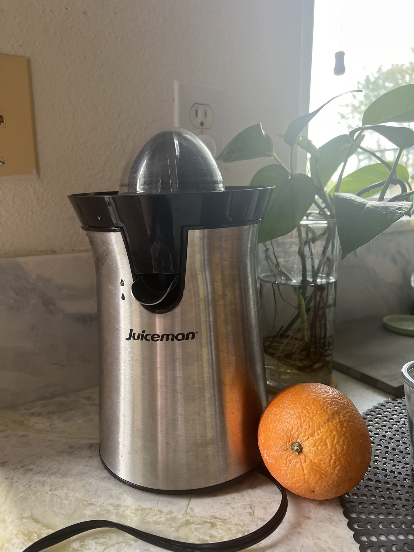 Juiceman Orange Juice Citrus Juice Maker