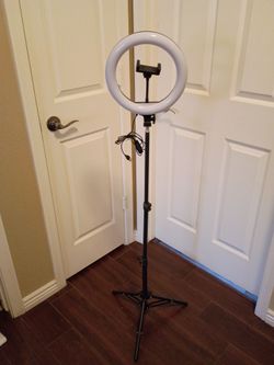 Ring lamp