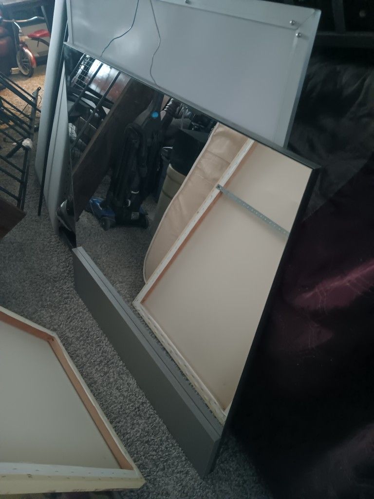 3 Piece Full Size Bedroom Set.