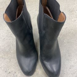 LEATHER BOOTS