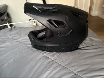 Casco Fox