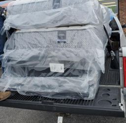 Queen Mattress - Balanced Comfort - $25 Payment Plan Available