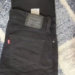  Black Levi's Jeans
