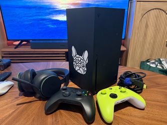 Xbox Series X 1TB Bundle – Excellent Condition – $500