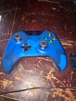 Blue Xbox one controller works fine