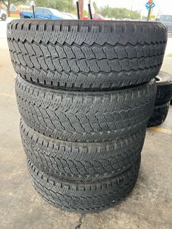 275/65/20” BRIDGESTONE, Like New