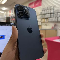 IPhone 15 Pro 128gb Unlocked 💙