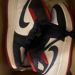 Jordan 1 Mid Size 5