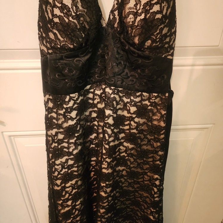 Womens Size 6 Formal Dress
