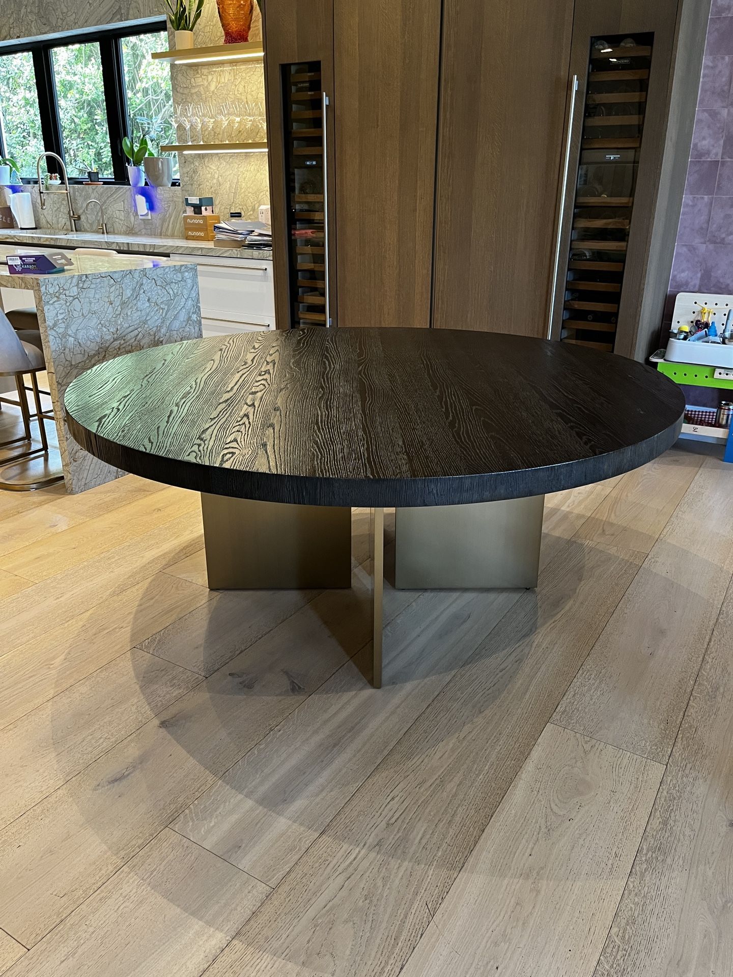 REDUCED! Restoration Hardware Wyeth Circular Dining Table