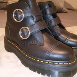 New Dr. Martens Women’s Platform Boots Size 9 | Black Leather | Double Buckle