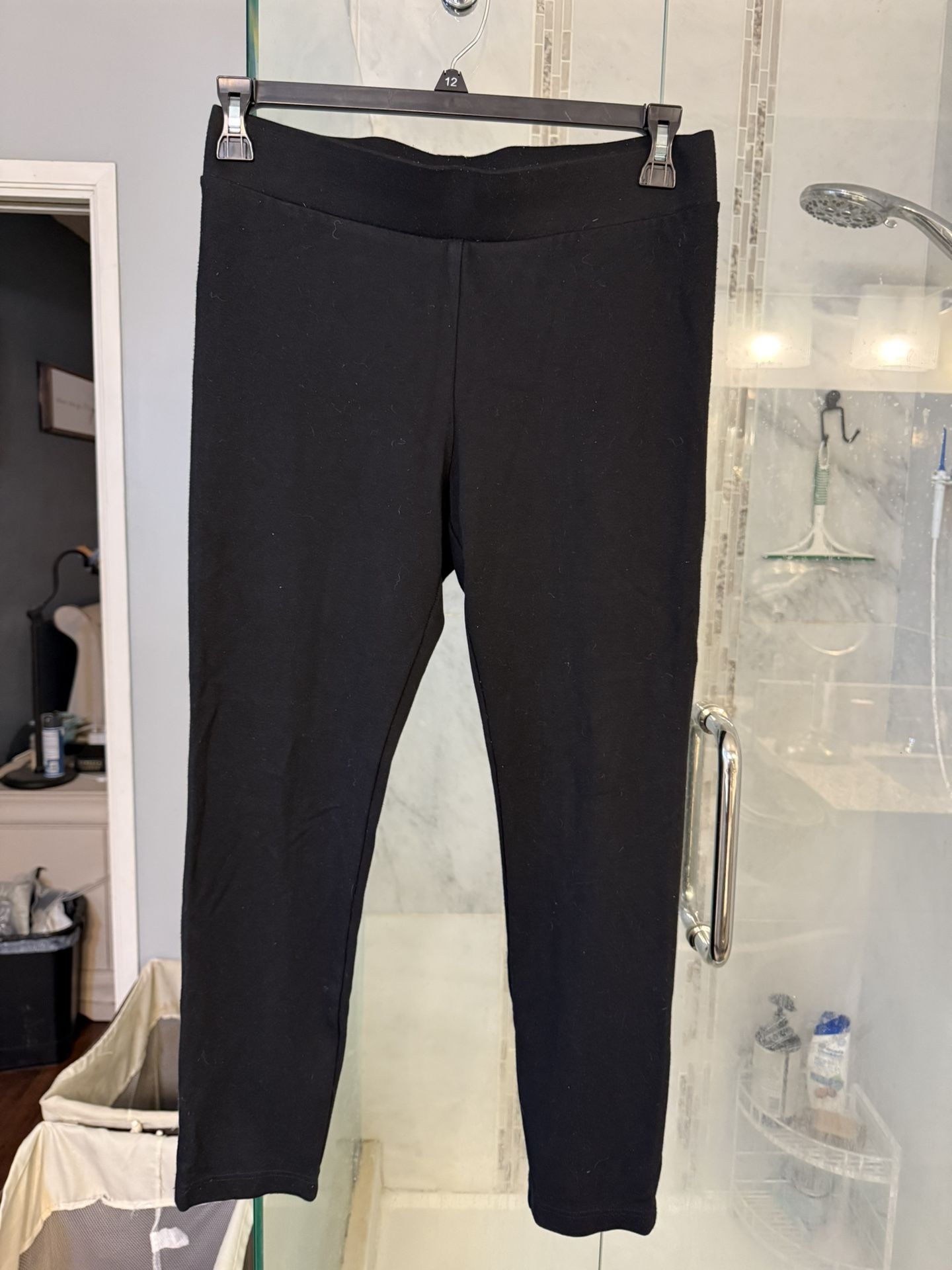 CAbi Black Ankle Zip Leggings size medium #3578 good condition
