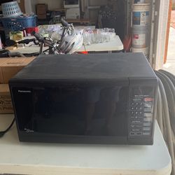 Panasonic Large Capacity Microwave
