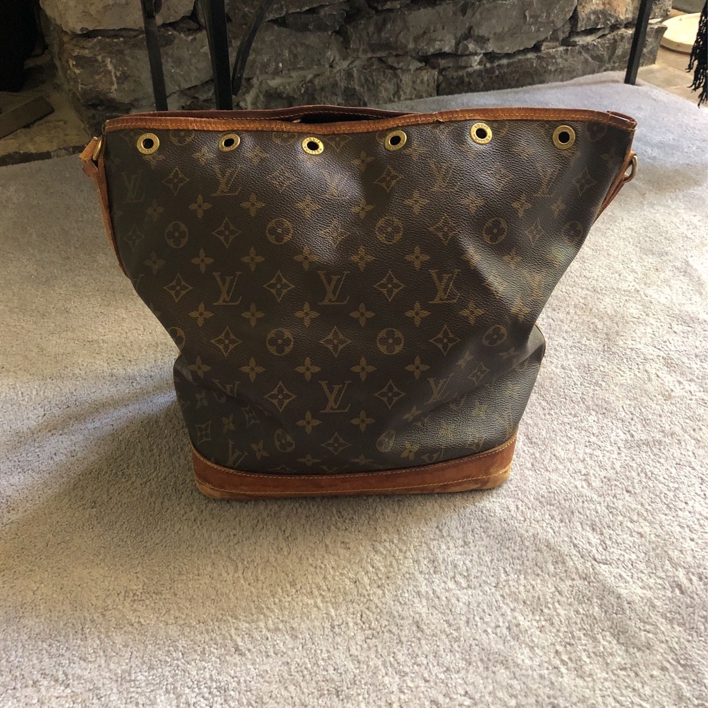 Black leather cocktail purse for Sale in Louisville, TN - OfferUp
