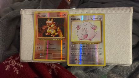 2 Pokémon Cards