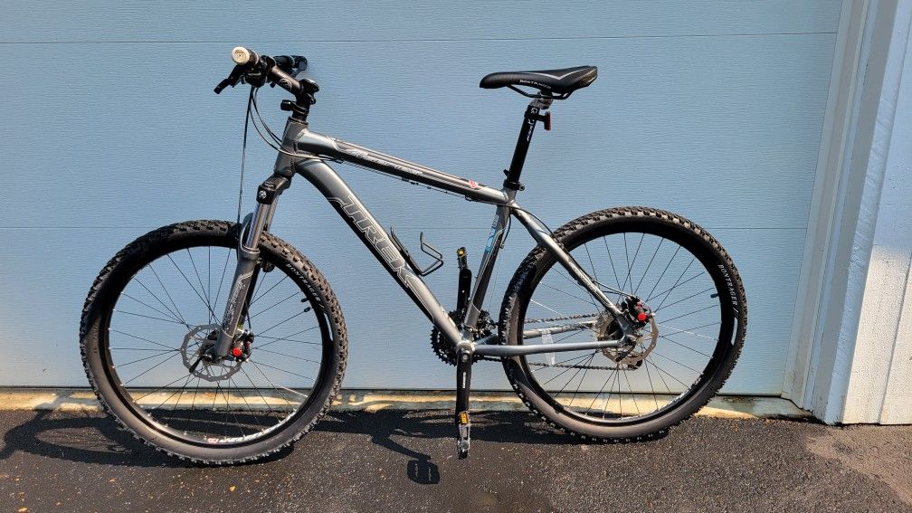2011 trek 4300 hotsell