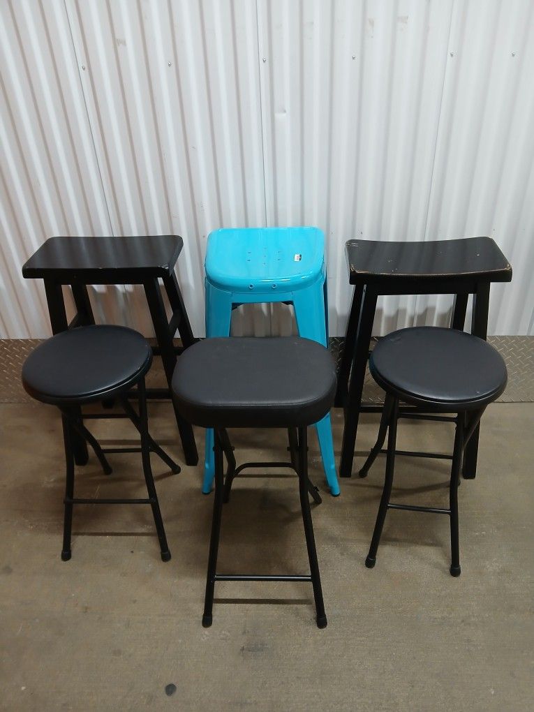 Wholesale Lot Of 6 Stools Price TAKES All