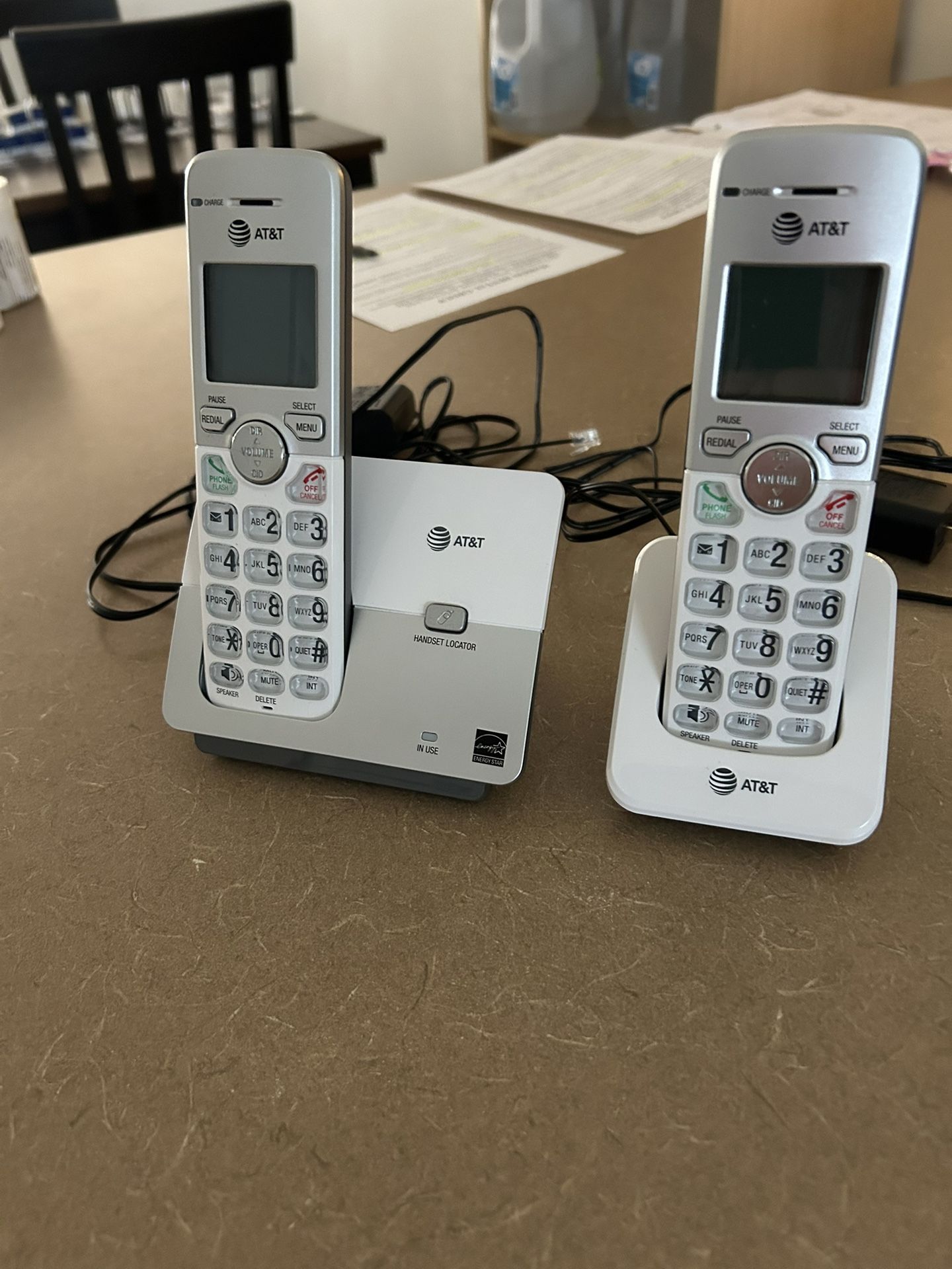 AT&T 2 Piece Set Portable Phone