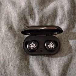 Raiders Bluetooth Earbuds 