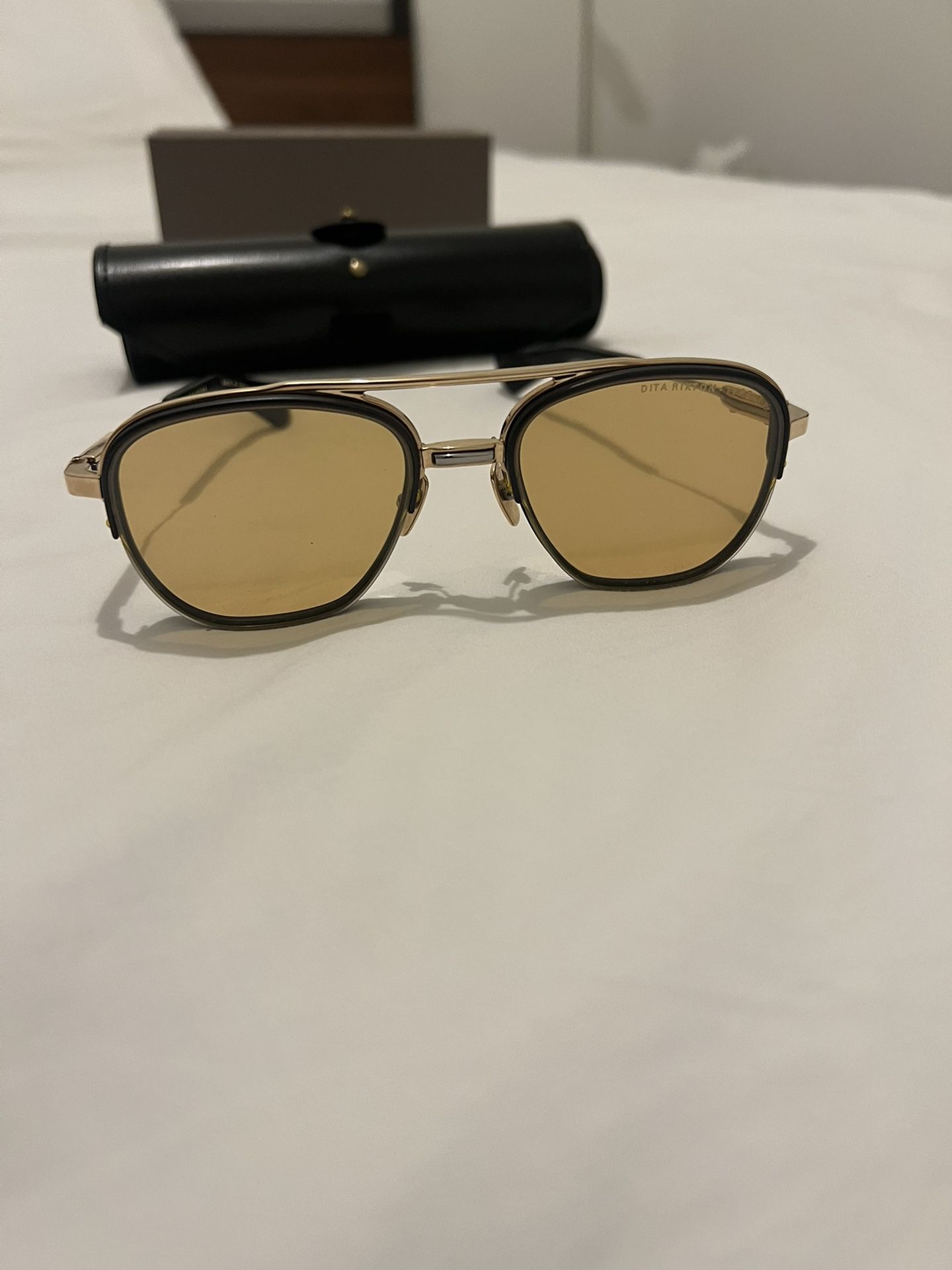 Dita Sunglasses RIKTON - TYPE 402 Black And Gold