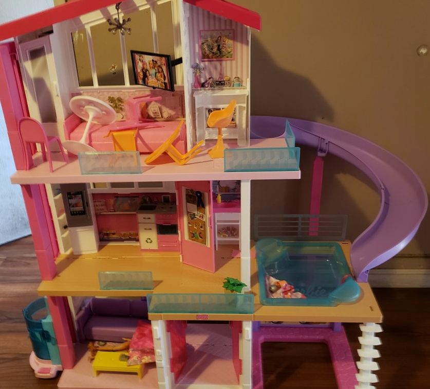 Barbie House