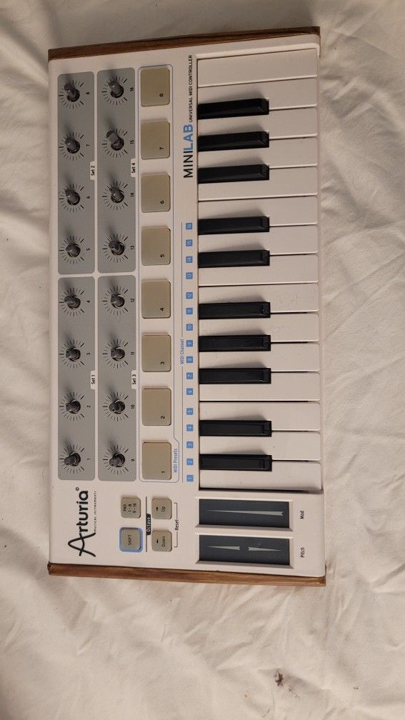 Arturia Keyboard Midi Controller