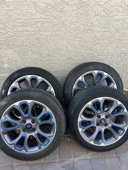 2019 Ford titanium rims and tires