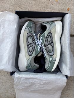 size 40eu dior b30 AUTHENTIC comes w proof of order