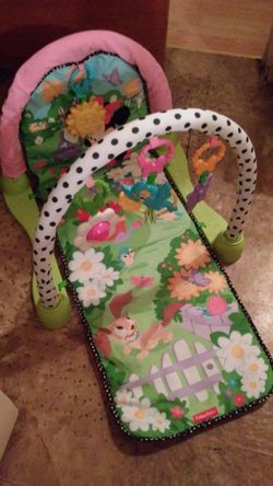 Baby floor gym