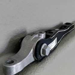 VW Dogbone Mount