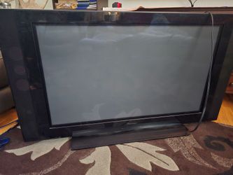 Pioneer Flat Screen TV