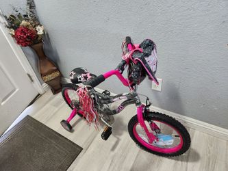 Dynacraft Bike Kids Girl 16 new Ready to ride good condition
