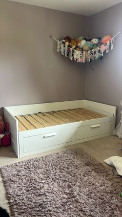 Twin bed