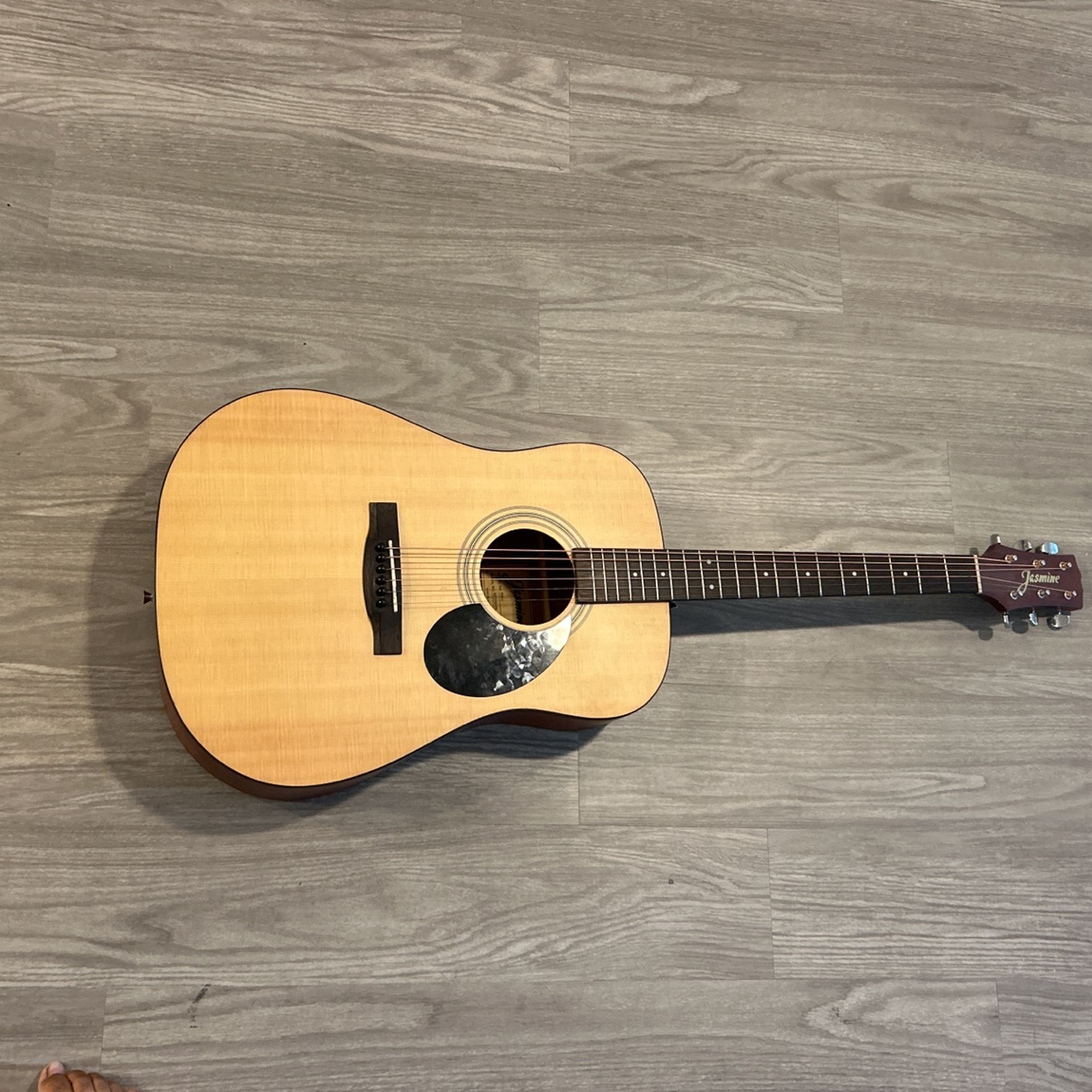 Jasmine acoustic guitar