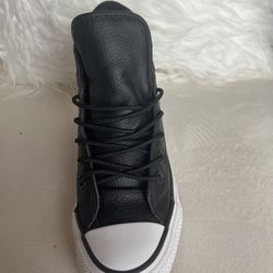 Converse Sneakers New In Box Black Unisex Men’s 5 Women’s 7 