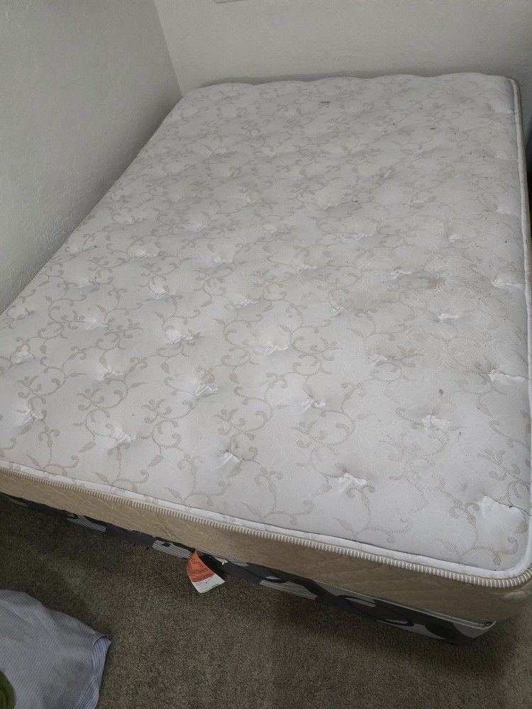 Queen Size Mattress