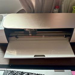 Cricut Maker 