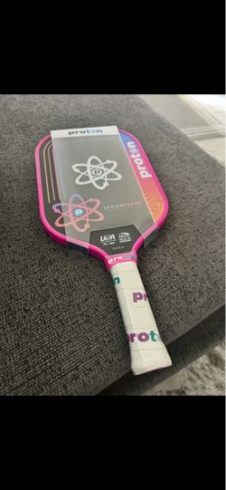 Proton Flamingo Paddle Pickleball