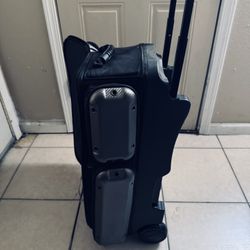 Hammer Brand, Color, Black, And Silver Three Ball Size