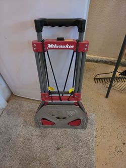 Milwaukee folding hand truck
