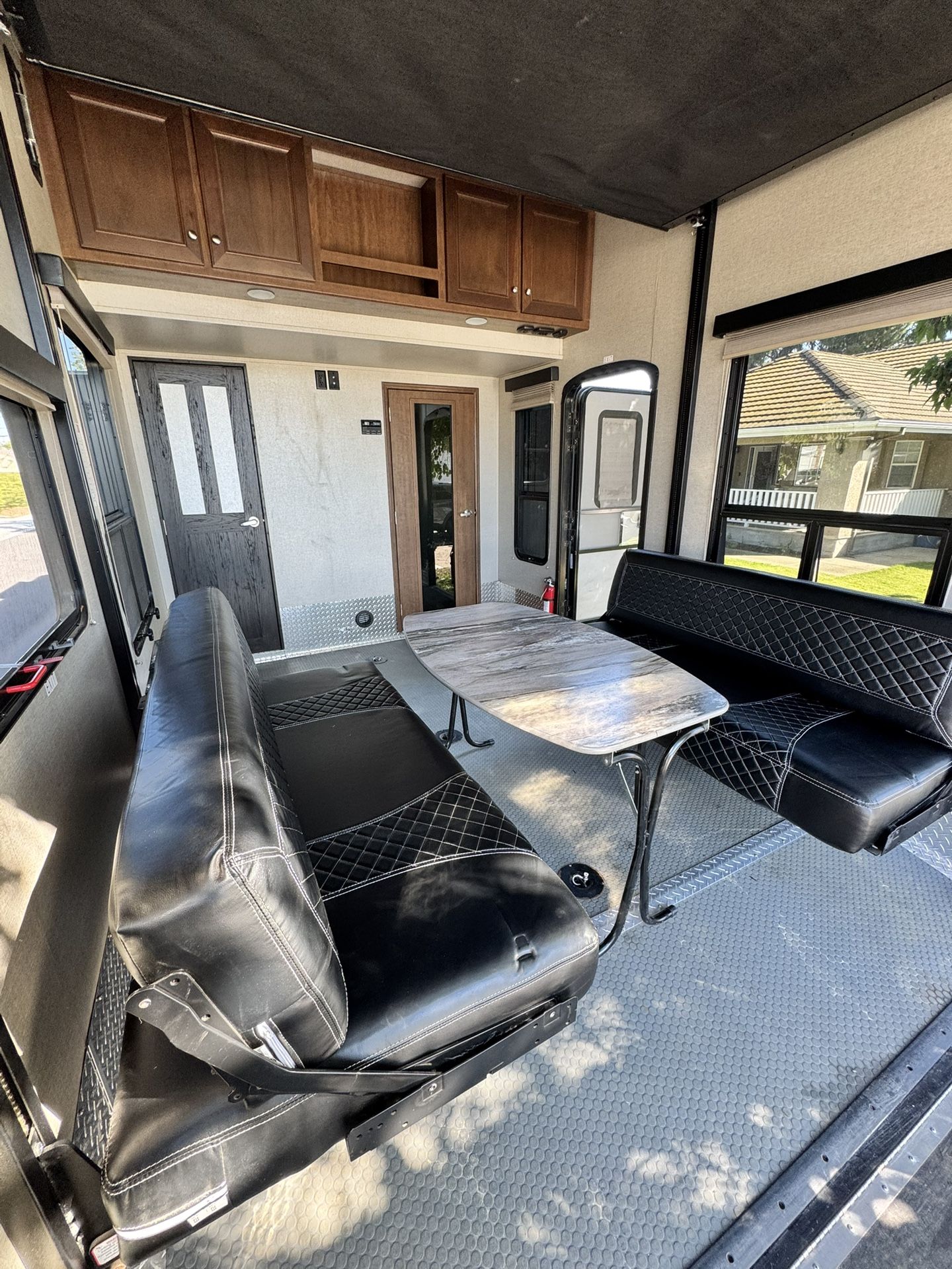 2016 Keystone Impact 361 – 5th Wheel Toy Hauler with extension