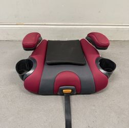 CHICCO Nice Booster Seat (Good condition) PICK UP IN CORNELIUS 