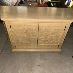 Sturdy Cabinet