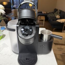 Keurig K-Café Single Serve Coffee Latte & Cappuccino Maker