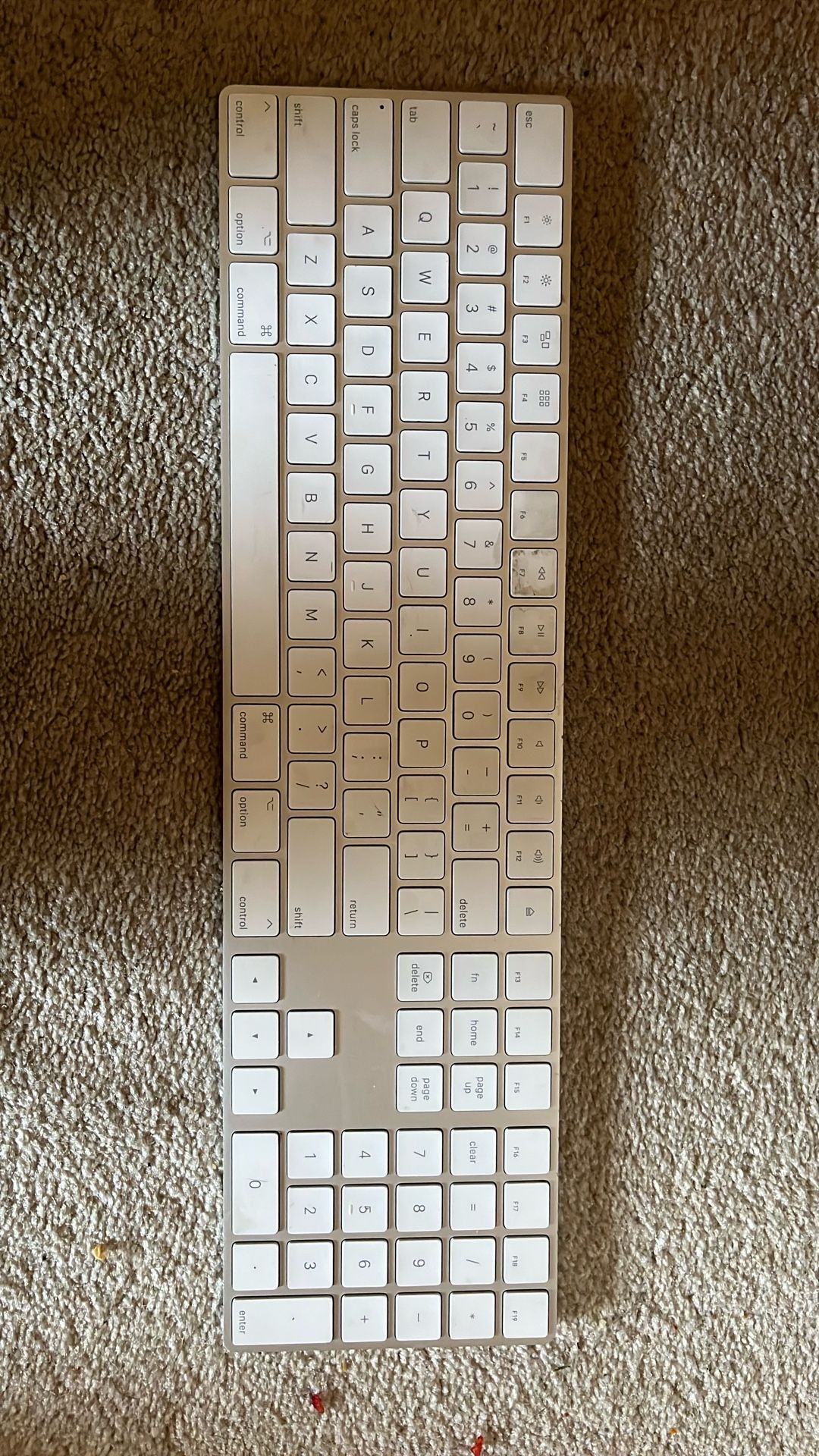 Apple Magic Keyboard A1843 – Wireless, Full Size, Excellent Condition – $55