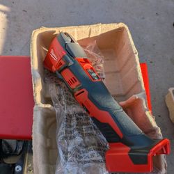 Milwaukee M18 Multi Tool NEW