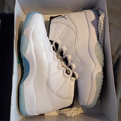 Jordan 11 Size 8.5
