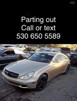 Parting out 2006 Mercedes cls500 cls550 many parts