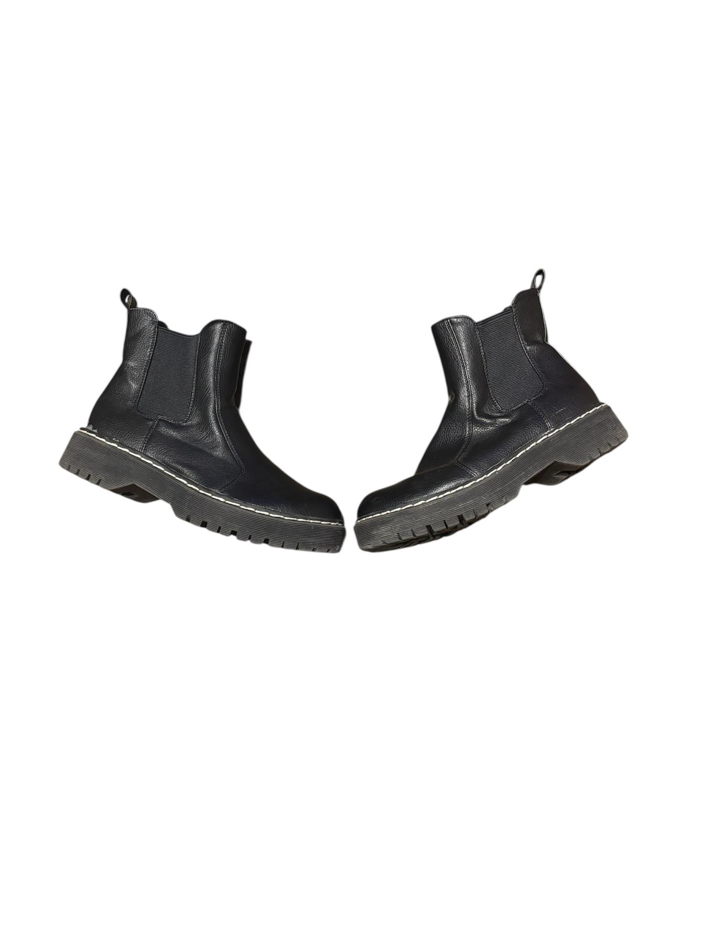 Sincerely Jules - Black - Biker Boots - Pull On - Chelsea - Leather - Lug Soles